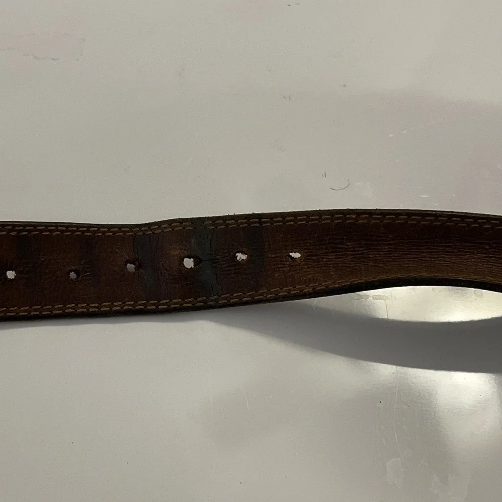 VTG Distressed Browning Belt Men SEE PIC Genuine Leather Brown Brass Logo Button